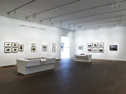 Boom and bust: photographing northern California, exhibition view. Courtesy of De Young Museum