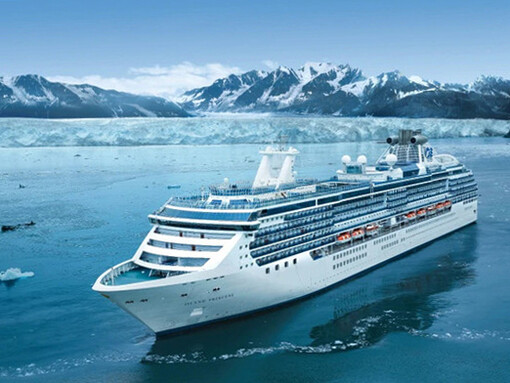 Una nave della Princess Cruises in Alaska