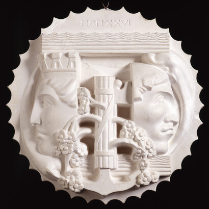 Adolfo Wildt, Médaille pour le Congrès Maritime Fasciste (Medaglia per il Congresso fascista marinaro), 1926, Plâtre, diam. 26 x Pr. 6,5 cm
Venise, Fondazione Musei Civici di Venezia, Galleria Internazionale d’Arte Moderna di Ca’ Pesaro, 2015 © Photo Archive – Fondazione Musei Civici di Venezia