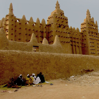 La moschea di Djenée, in Mali: gli edifici non si progettano, si sognano