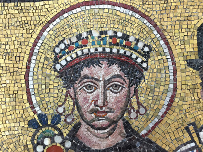 Mosaico di Giustiniano, San Vitale, Ravenna 