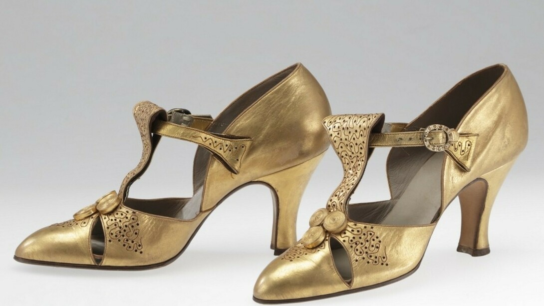 Shoes, La Gioconda, about 1930. Gift of Alan Grant, M2013.54.2.1-2 © McCord Museum