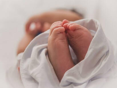 Le mie parole tu potrai indossarle per attraversare il mondo  
