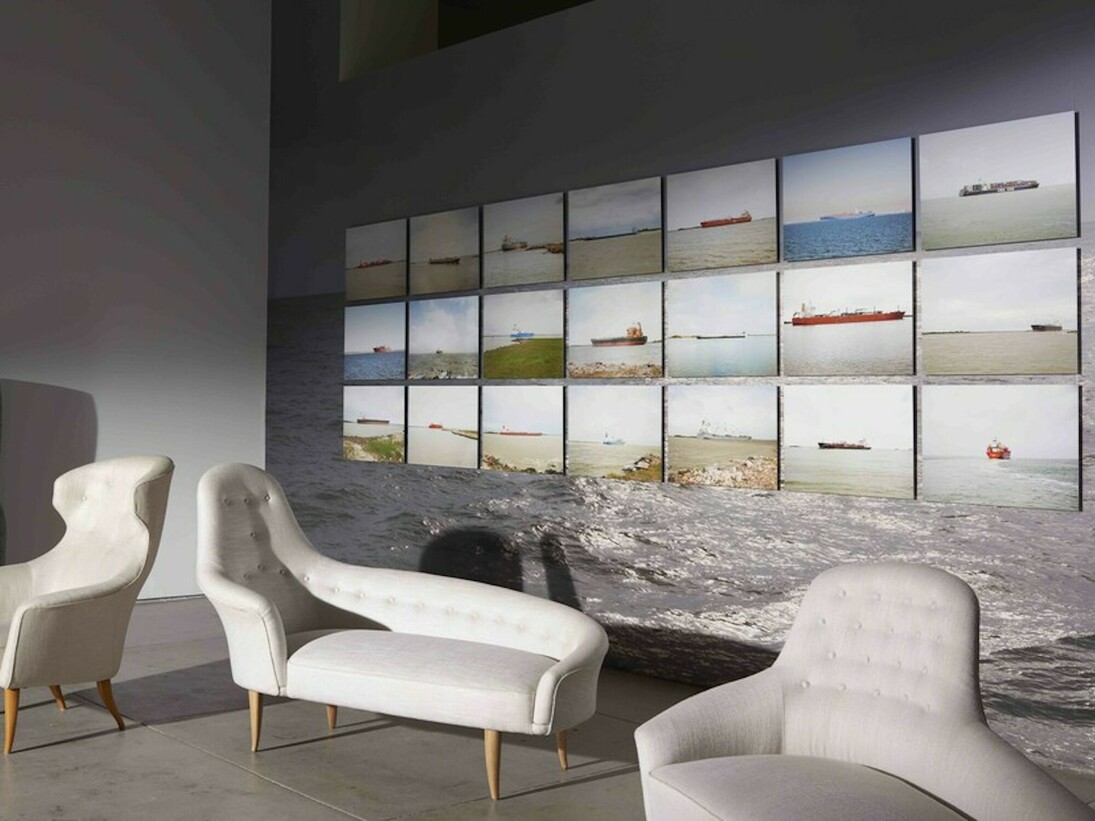 Victoria Sambunaris, Exhibition view. Courtesy of Hostler Burrows