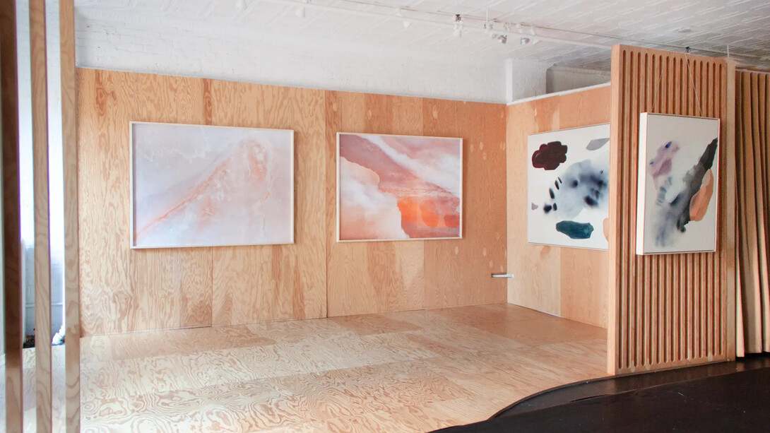 Karina Bania and Brooke Holm, Grounded, exhibition view. Courtesy of Uprise Art