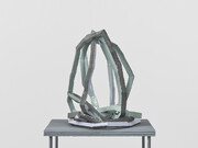 Photo: Ben Westoby. © Eva Rothschild. Courtesy: the artist and Modern Art, London. 