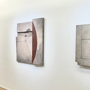 Marcelo Bonevardi, exhibition view. Courtesy of Leon Tovar Gallery