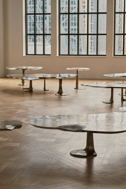 Vincenzo De Cotiis, Je marchais pieds nus dans l’étang, exhibition view. Courtesy of Carpenters Workshop Gallery 