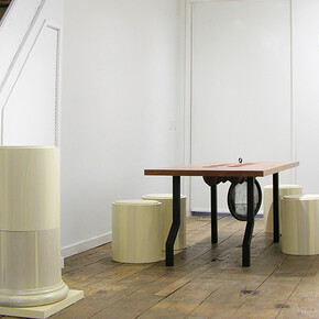 Carried on Both Sides. Courtesy of LMAKgallery 