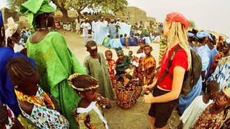 L'illustration de la richesse culturelle et la vitalité sociale que la SNEDD entend préserver et valoriser dans le cadre d’un développement ancré dans les traditions nationales et tourné vers l’avenir