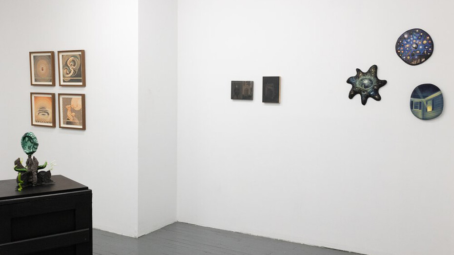 Various artists, The darkest hour, exhibition view. Courtesy of SARAHCROWN Gallery