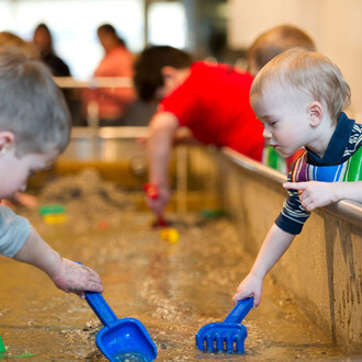 Erosion Table. Courtesy of Science Nord