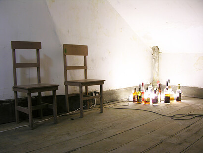 Hooking Up With Dave, Exhibition view. Courtesy of LMAKgallery