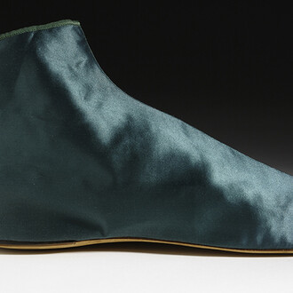 Green satin Adelaides, European, c.1840s