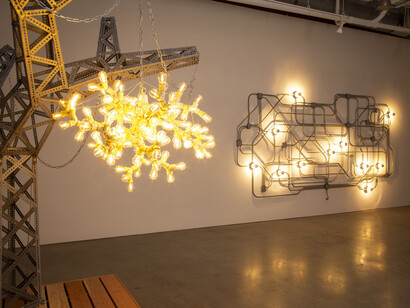 Roman de Salvo, Electrospectrum, exhibition view. Courtesy of Quint Gallery