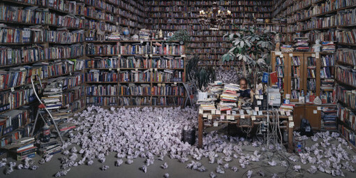 Wang Qingsong, Follow Him, 2010, 130×300cm © Wang Qingsong