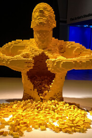 "Yellow", uma das obras mais famosas de Natham Sawaya