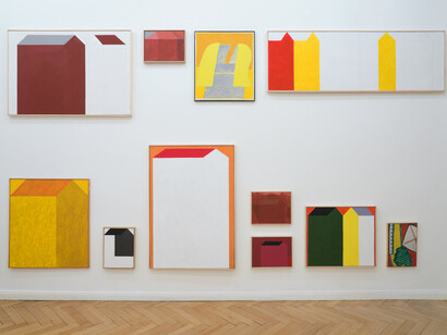Horst Antes, Ich bin das haus, exhibition view. Courtesy of Meyer Riegger Gallery