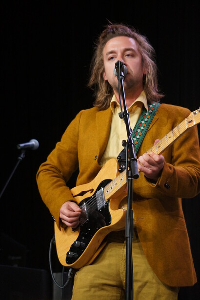 Guitarist Andrew Burri (with Lucius) performing at SXSW 2016. Photo: Catalina Maria Johnson