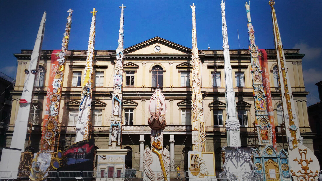 Nola, Campania, Italia. La Festa dei Gigli è una festa tradizionale e religiosa che si tiene a Nola da centinaia di anni in onore di San Paolino, compatrono della città