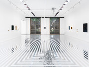 Jim Lambie, Cool breeze, exhibition view. Courtesy of Roslyn Oxley9 Gallery