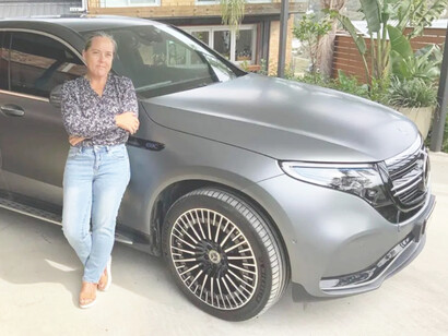 Tiffany Overton is the third woman to drive solo around Australia in a EV, the first in a non-Tesla EV