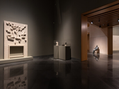 Colección Museo Universidad de Navarra. Cuatro décadas, vista de exhibición. Cortesía del Museo Universidad de Navarra