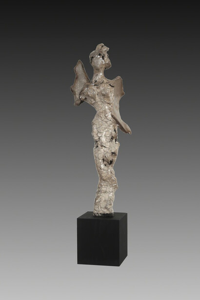 Wonder and Earth Angels. Courtesy of Desta Gallery