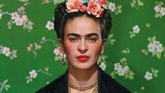 Cartaz da exposição "Frida Kahlo: Conexões entre mulheres surrealistas no México”