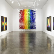 Julio Le Parc, Couleurs, vista da exposição. Cortesia da Galeria Nara Roesler