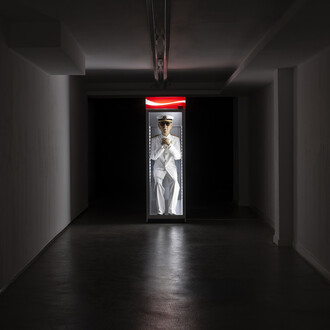 Eugenio Merino, Always Franco, vista de exhibición. Cortesía de ADN Galería. Foto de Roberto Ruiz