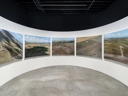 An-My Lê, Dark star, grey wolf, exhibition view. Courtesy of Marian Goodman Gallery