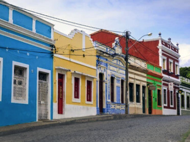 En 2001, Brasil se convirtió en el espejo mundial de la fuerza de los movimientos sociales en la búsqueda de la justicia social al organizar el primer Foro Social Mundial. El pueblo de Caetés, el lugar donde nació Lula da Silva. Pernambuco, Brasil