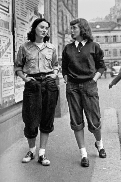 Durante el siglo XIX, el uso del pantalón por parte de mujeres generó escándalo y rechazo social