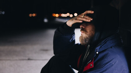 Il dolore talora arriva come un brivido che sfiora il corpo