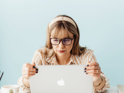 Her commitment echoes through every click, a testament to the power of persistence in reaching higher goals