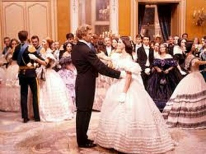 Burt Lancaster balla con Claudia Cardinale nel "Il Gattopardo"  
