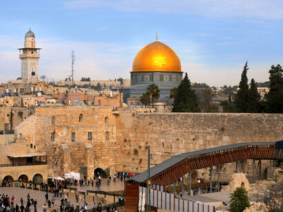 Muro de las lamentaciones y santuario de la Cúpula de la Roca, Jerusalén