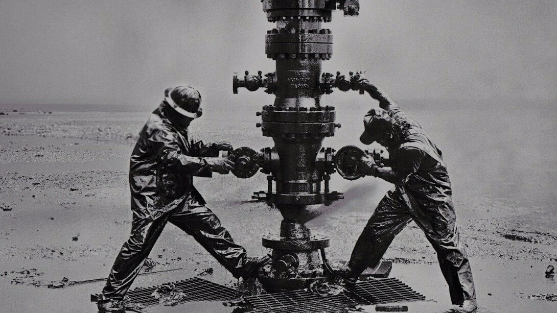 Sebastião Salgado. Kuwait. Courtesy of Sundaram Tagore © Sebastião Salgado/Amazonas Images