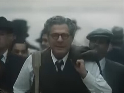 Marcello Mastroianni in "Sostiene Pereira", 1995. Per la sua performance vince il David di Donatello come "Miglior attore protagonista"