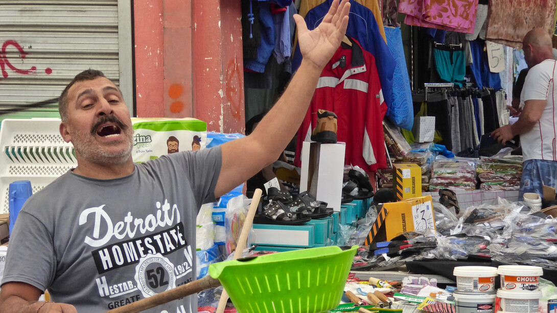 Mercato del Pireo, Atene, foto Anna Lauvergnac