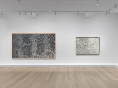 Jasper Johns, Between the clock and the bed, exhibition view. Courtesy of Gagosian