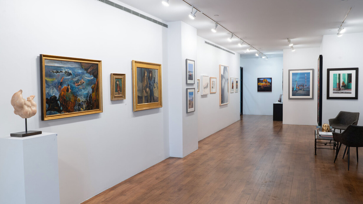 Various artists, Summer of love, exhibition view. Courtesy of Forum Gallery