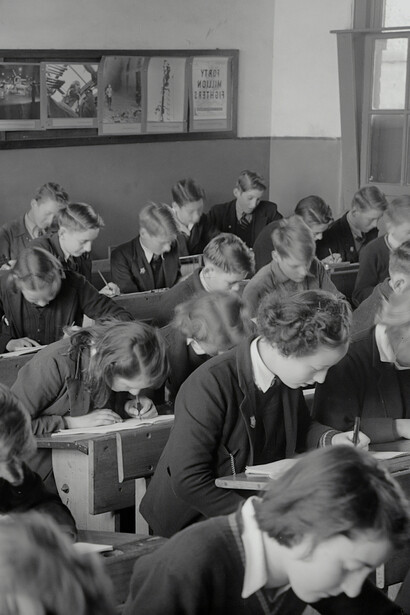 Colaboração entre alunos e educadores através das ferramentas de IA