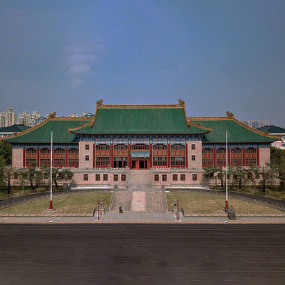 L’ancien Hôtel de ville de Shanghai, photo par Legolas24 (un étudiant de la Tongji University ; l’édifice était en restauration quand j’ai visité le lieu)