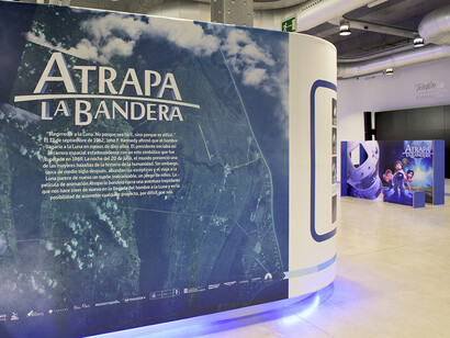 Visita a la exposición "Atrapa la bandera"