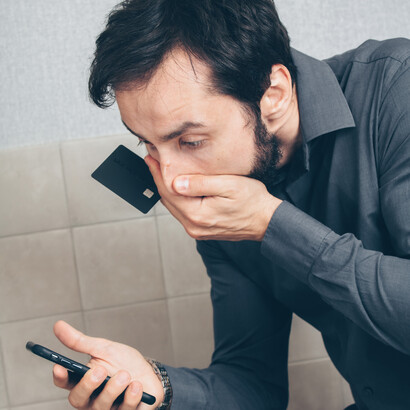 Cliente em desespero ao não conseguir reembolso de sua viagem cancelada de última hora