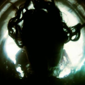 Francesca Pinzari, I will hold my breath until you say you love me, 2011 (still da video)