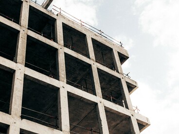 Engineering modern high-rises to withstand changing climate threats
