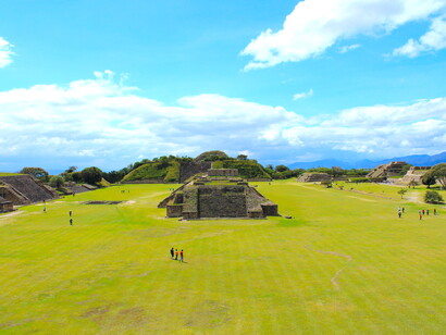 Gran Plaza del Monte Albán